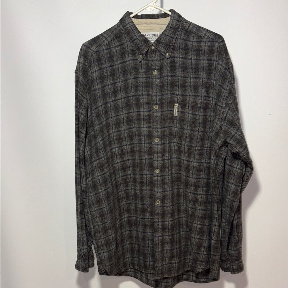 Columbia Men's Dark Gray Checkered flannel Shirt